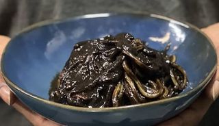 Spaghetti al nero di seppia