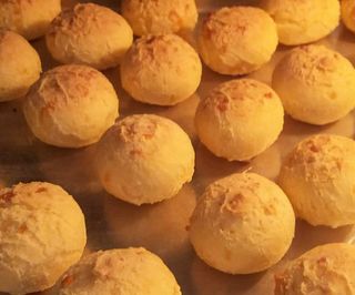 Pão de Queijo Mini 12 Unidades 