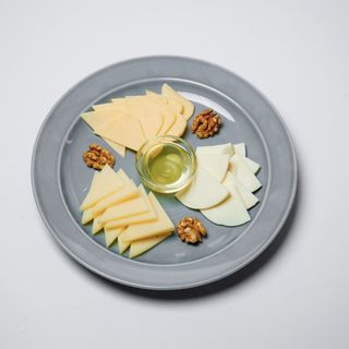 Сырная тарелка