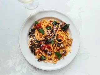 Spaghetti  alle melanzane