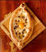 Khachapuri cu Ciuperci