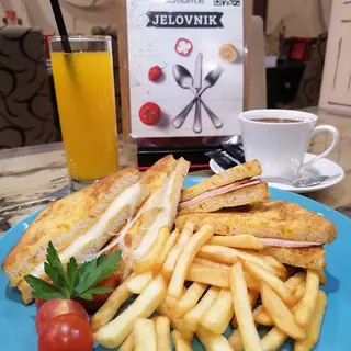 Klub sendvič