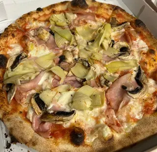 Pizza Classica Capricciosa (30 Cm.)