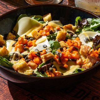 Insalata di Verdure Grigliate e Burrata