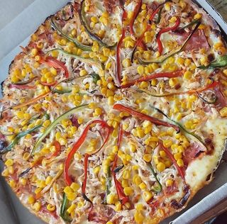 13: PIZZA CON MAÍZ FAMILIAR 