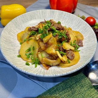 Картофель с мясом по-домашнему