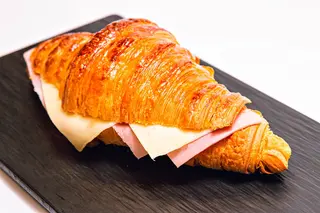 Croissant mixto