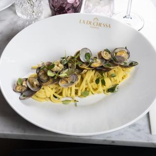LINGUINE ALLE VONGOLE