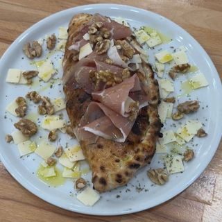 Calzone Della Valtellina