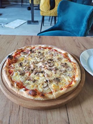 Pizza Capricciosa 30cm