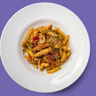 Kineska Pasta + piće po izboru