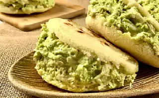 Arepa De Reina Pepiada
