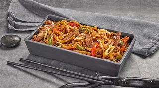 Удон зі свининою (300г)