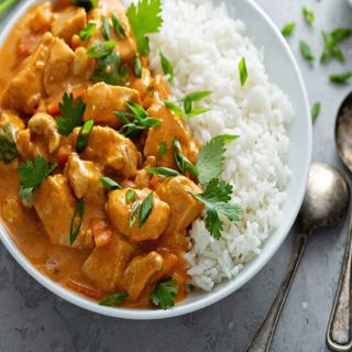 Pollo Korma Con Arroz Blanco