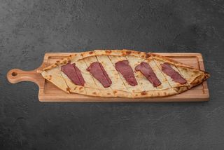 Пастырмалы пиде (350г)