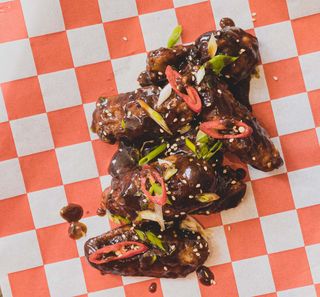 Sticky Asian Wings (Bone-in)