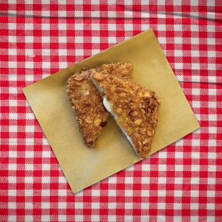 ’A MOZZARELLA IN CARROZZA