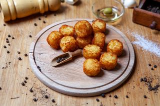 Chiftelute de cartofi cu ceapa