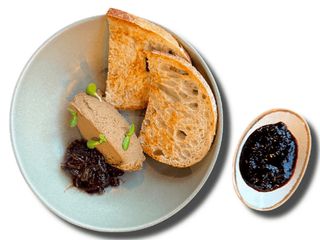 Паштет курячий з ягідним соусом (210 g)