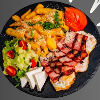 Mic dejun + Capuccino 