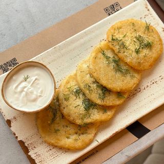 Деруни класичні