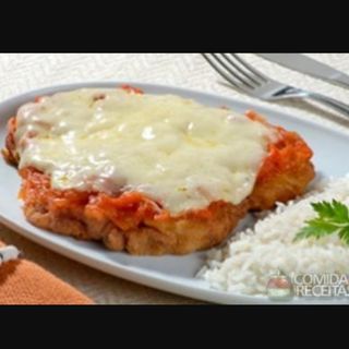 Bife Parmegiana de Carne ( P/ 2 Pessoas )