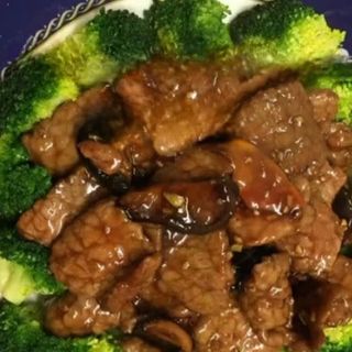 Ternera con salsa de ostra