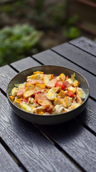 Салат з куркою