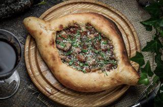 Хачапурі по-аджарськи з грибами (340г)