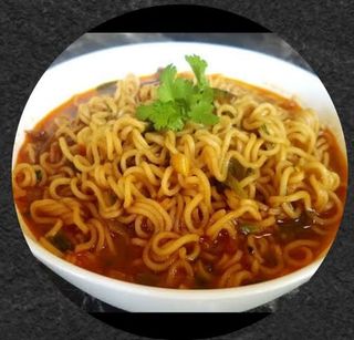 Chow Mein Con Vegetales