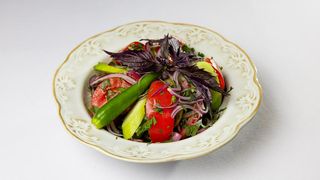 კიტრის და პომიდვრის სალათი ქართულად 400 გრ