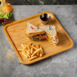 Клаб-сэндвич (300 г)