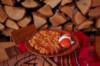 Prženi ajvar sa jajima