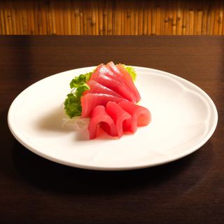 103.  Sashimi Tonno - 8 pezzi