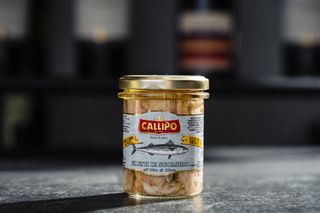 Macrou file in ulei de masline 150 gr