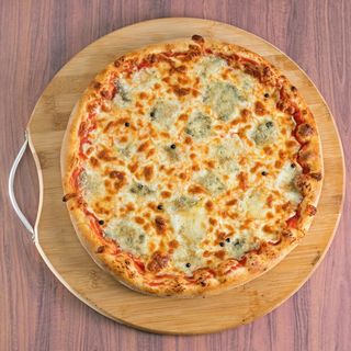 PIZZA ROQUEFORT (30 Cm.)