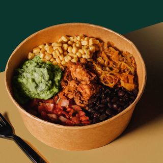 BOWL DEL DÍA CON BEBIDA