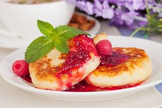 Сирники з ягідним варенням (250г)