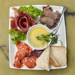 М′ясне ассорті (350г)