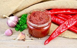 მეგრული აჯიკა