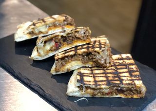 Plăcintă chilli con carne 