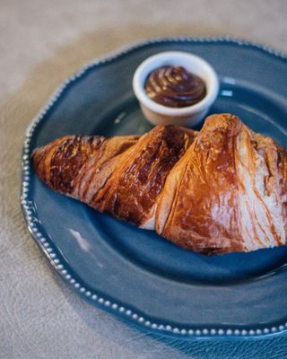 Croissant com nutella