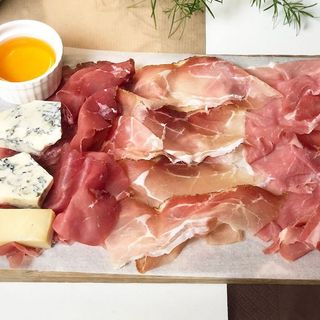 TAGLIERE BIANCOLATTE