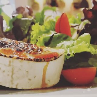 Ensalada Queso De Cabra