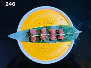 246. Carpaccio maguro