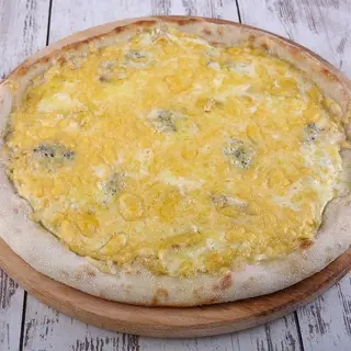 Pizza Quattro Formaggi 