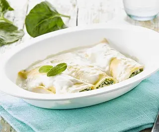 Canelloni s ricottom i bešamelom
