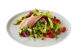 Salata sa pršutom