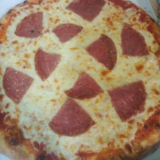 Pizza Salame