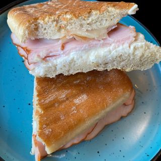 Ciabatta mușchi file și brânzeturi